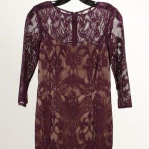 EUC Adrianna Papell Women’s Burgundy Floral Lace Overlay Back Zip Shift Dress